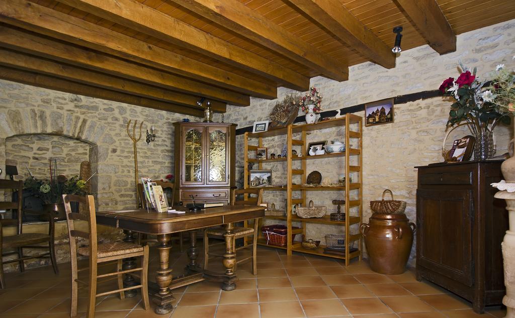 La Table Du Chaffour Hotel Saint-Geniès-Bellevue Esterno foto